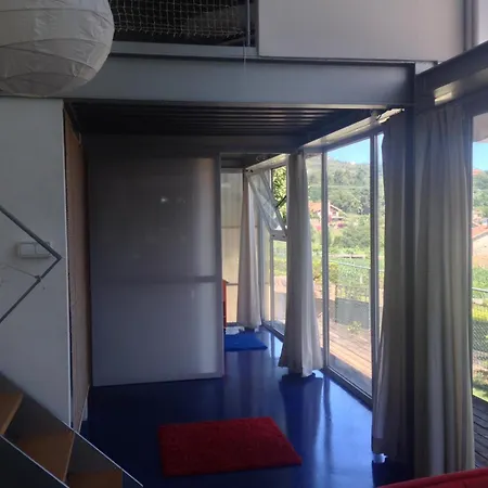 Hébergement de vacances Casa-loft Suspendida Entre Arboles Sanxenxo